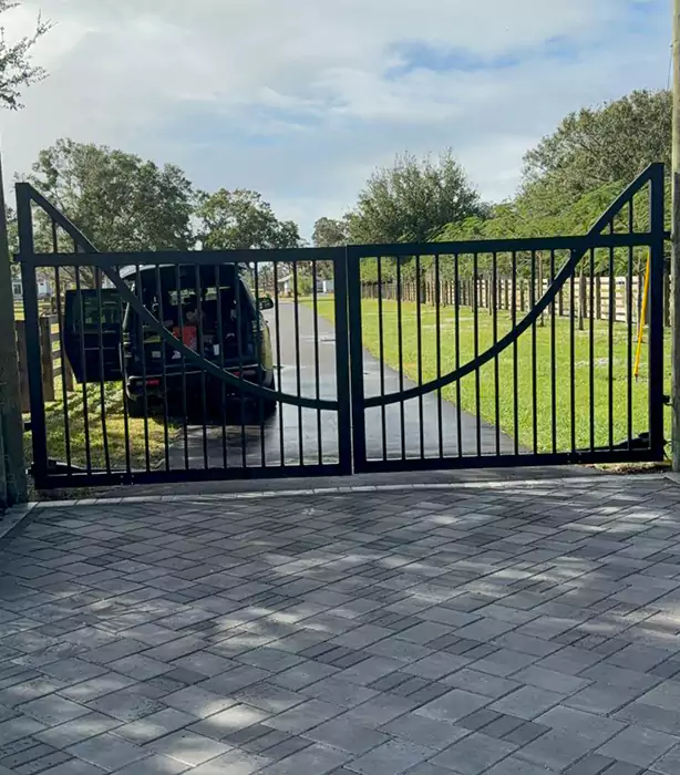 Swing Gate Repair Windsor